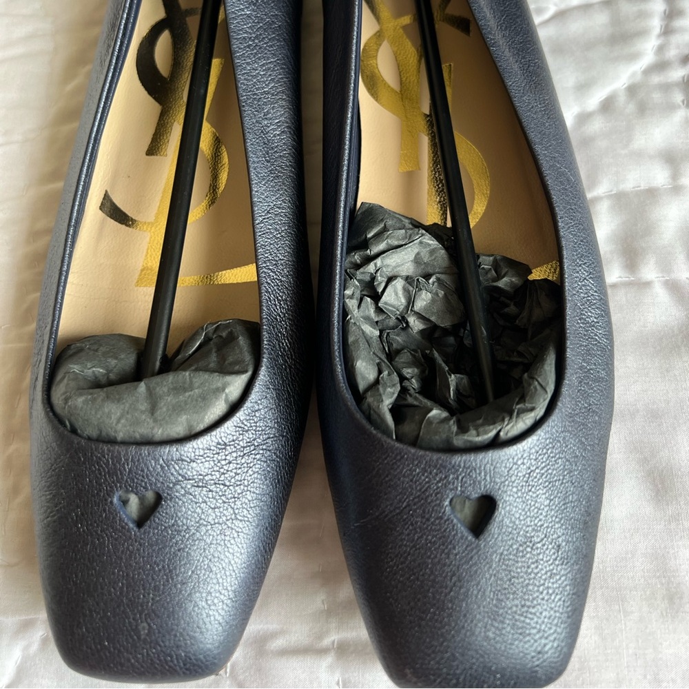 Yves Saint Laurent Navy Leather Heart Ballet Flats